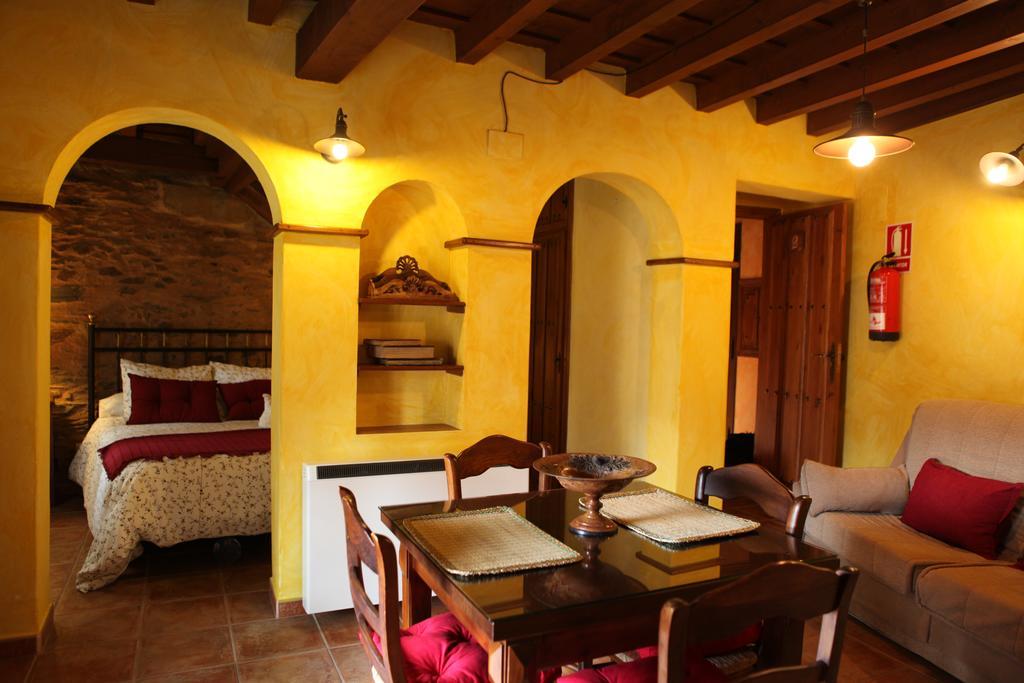 Apartamento Rurales La Solana Robledillo De Gata